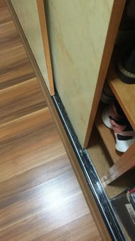 Denizköşkler Mahallesi Mobilya Tamir Hizmetleri: Eşyalarınıza Yeniden Hayat Verin Deniz sahilinde yer alan mahallelerde nem, mobilya menteşe ve raylarının zamanla paslanmasına veya ahşabın