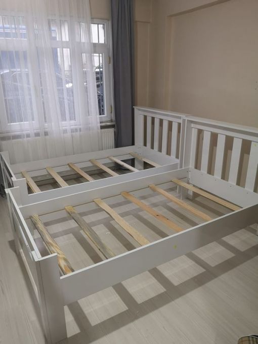  Avcılar merkez mahallesinde karyola montaj işlemi yapıldı teslim edildi. trendyoldan veya yapı merketlerden aldığınız mobilyaların montaj işlemini titizlikle yapmaktayız. İlke Mobilya İletişim: 0532 565 8307