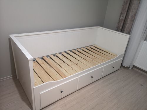  Başakşehir marangoz hizmetlerinde, proje planlama ve temiz işçilik sürecin temelini oluşturur. Özellikle site yaşamında çalışma düzenine dikkat edilmesi, zaman planlamasının doğru yapılması ve yaşam alanına zarar verilmemesi önemlidir.   Mobilya montaj sürecinde kalite, dayanıklılık ve estetik dengenin bir arada sunulması, uzun vadeli memnuniyet sağlar.