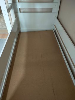 Bahçeşehir 2. Kısım Mobilya Tamir Hizmetleri: Eskiyi Yeniye Dönüştürün/İlke Mobilya Mobilyalarınızın fonksiyonel özelliklerini kaybetmesi, onların vadesinin dolduğu anlamına gelmez. İlke Mobilya, 2. Kısım Mahallesi’nde yerinde tamir hizmetiyle eşyalarınızı ilk günkü performansına kavuşturur.