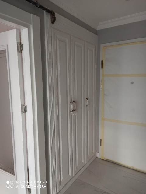  Esenyurt akşemseddin mahallesi portmanto dolabı imalatı ve montaj işlemi yapıldı teslim edildi.