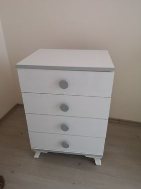  Akşemseddin Mahallesi'nde taşınma ve ev yenileme oranı yüksektir. Duvar yapısına uygun sabitleme teknikleriyle güvenli ve temiz montaj hizmeti sağlıyoruz.  Gardırop sökme ve kurulum Çalışma masası kurulumu şifonyer kurulumu komodin montajı TV ünitesi sabitleme Duvara monte dolap kurulumu