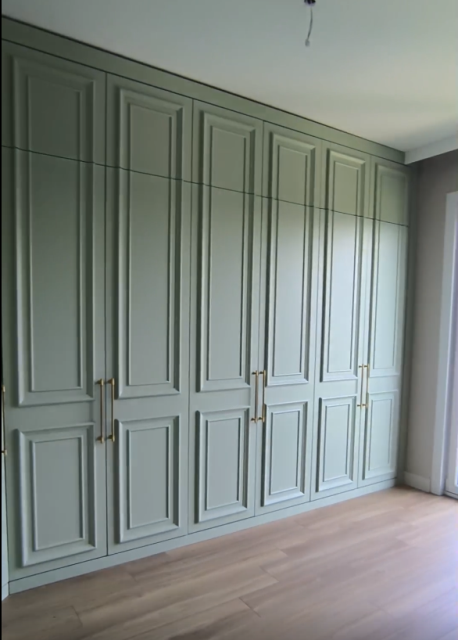 Esenyurt ardıçlı mahallesi marangoz. Mobilya imalat, montaj ve tamir hizmeti. Esenyurt ardıçlı mahallesi özel yapım lake boyalı elbise dolabı imalatı ve montaj işlemi yapıldı teslim edildi.