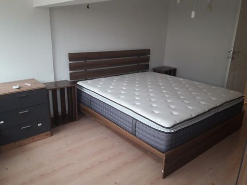 Esenyurt Aşık Veysel Mahallesi Mobilya Montaj Hizmeti Esenyurt Aşık Veysel Mahallesi'nde taşınma ve ev yenileme oranı yüksektir. Duvar yapısına uygun sabitleme teknikleri ile güvenli ve temiz montaj hizmeti sağlıyoruz. Gardırop sökme ve kurulum Karyola montajı Şifonyer kurulumu Kitaplık Montajı TV ünitesi sabitleme Duvara monte dolap kurulumu