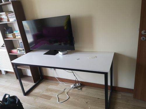  Esenyurt’un kalbi Bağlarçeşme Mahallesi’nde ikamet ediyor ve mobilyalarınızla ilgili profesyonel bir usta mı arıyorsunuz? Yeni bir eve taşındınız ve mobilyalarınızın kurulumu mu bekliyor? Ya da yıllardır kullandığınız dolapların kapakları artık kapanmıyor mu? İlke Mobilya olarak, Bağlarçeşme sakinlerine hızlı, dürüst ve ekonomik çözümler sunuyoruz.