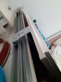 Esenyurt Battal Gazi Mahallesi Mobilya Tamir Hizmeti Taşınma sonrası kurulum, dolap sabitleme ve arıza giderme işlemlerini profesyonel ekipmanlarla gerçekleştiriyoruz. Sürgülü dolap tamiri Çekmece ray değişimi Mutfak dolabı tamiri Baza yatak tamiri Mutfak dolabı montajı TV ünitesi sabitleme Kapak tamiri Menteşe değişimi