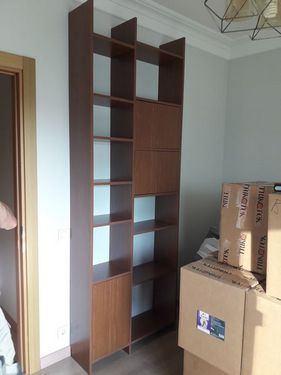  Koza Mahallesi’nde yeni bir eve taşınırken veya özel tasarım bir mobilya aldığınızda, kurulumun hatasız yapılması mobilyanın duruşunu belirler. Hassas yüzeyli ve karmaşık mekanizmalı ürünlerde sıfır hata ile çalışıyoruz:  Lüks Marka ve İthal Mobilya Montajı: IKEA, Lazzoni, Enza Home, Mudo Concept ve özel tasarım İtalyan mobilyaların; kurulum şemasına ve teknik standartlara tam uygun montajı.