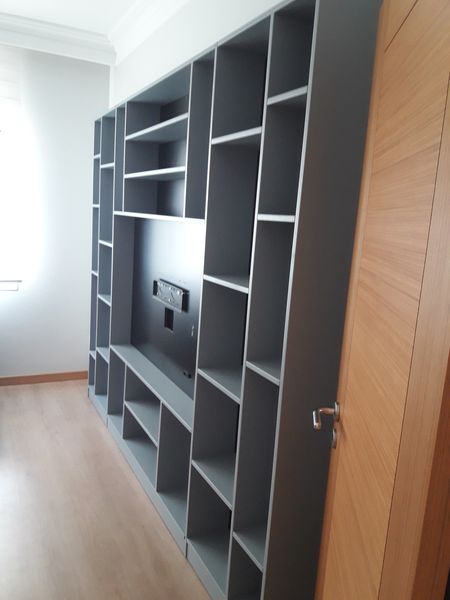 Esenyurt Zafer Mahallesi Üst Segment Mobilya Kurulum Hizmetleri Zafer Mahallesi’ndeki yeni yapıların estetiğine uyum sağlayacak, hatasız montaj çözümleri sunuyoruz. Mobilyalarınızın paketinden çıkan her parçayı, tasarım amacına uygun şekilde birleştiriyoruz: Tasarım ve Marka Mobilya Montajı: IKEA, Vivense, Lazzoni veya Enza Home gibi markaların karmaşık kurulum şemalarını, profesyonel ekipmanlarımızla sıfır hata ile uyguluyoruz.